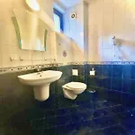 Boutique Royal Hotel