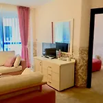 Boutique Royal Hotel 3*
