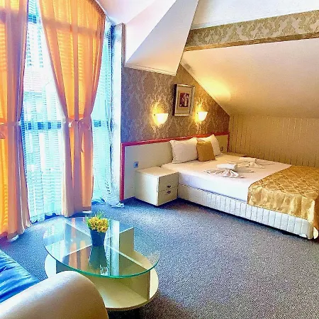 Boutique Royal
