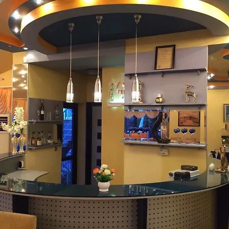 Boutique Royal